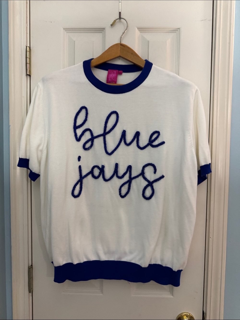 QUEEN OF SPARKLES White & Royal Blue Short Sleeve Knit Top